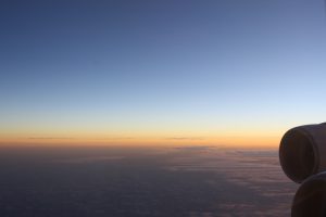 Sonnenaufgang vom Flugzeug aus