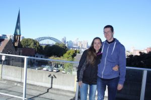 Gemeinsames Bild, im Hintergrund die Harbour Bridge